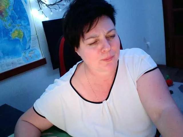 -alenyshka- from BongaCams