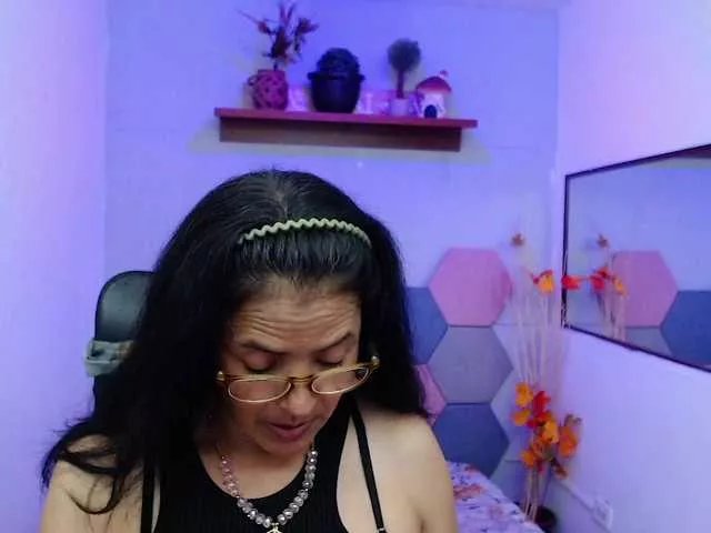 AmandaPeet from BongaCams