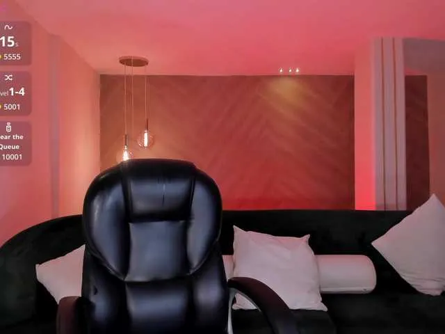 AmberFarrell — Are u ready to feel my wet pussy ?IG:@ amberfarrell4u  Goal: Fingering   pussy  in doggy style @remain tks left