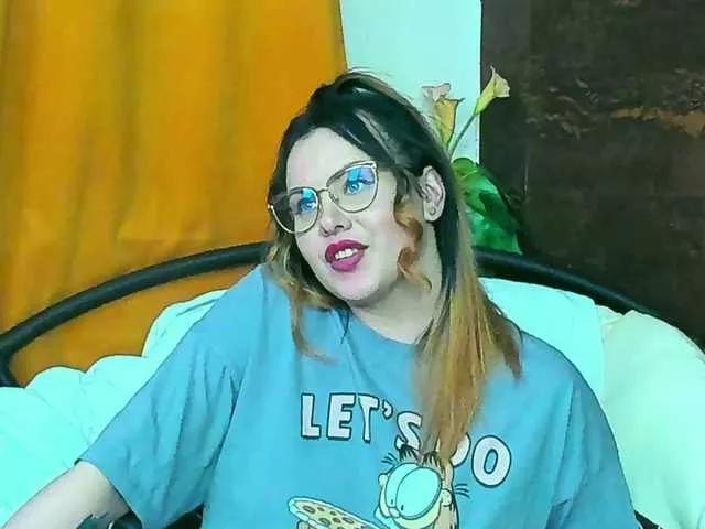 AnaisWest on BongaCams 