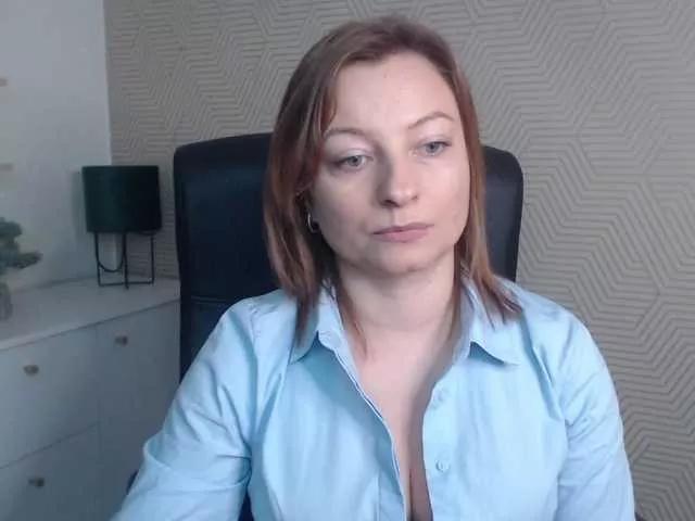Explore naked stripper AngelaLove13 angelaLove13 from BongaCams