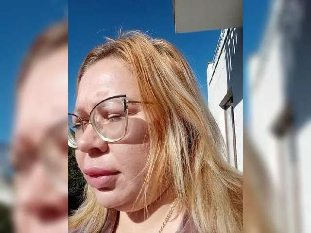 Anna198513 on BongaCams 