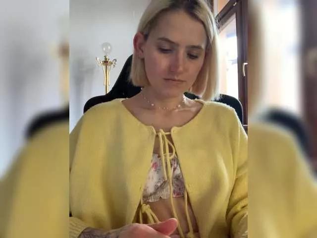 Explore slutty stripper Asya-baby Asya-baby from BongaCams