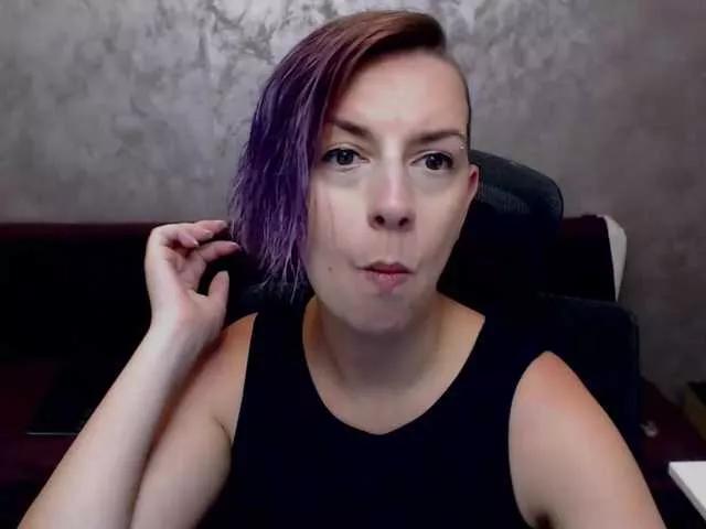 AutumnOpal88 on BongaCams 