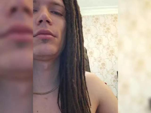 Axel-20x on BongaCams 