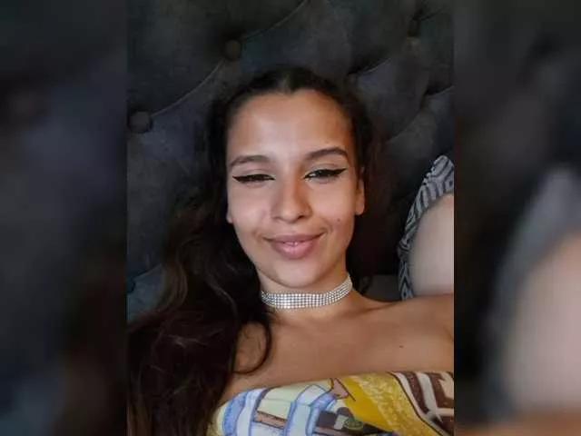 Axel-20x on BongaCams