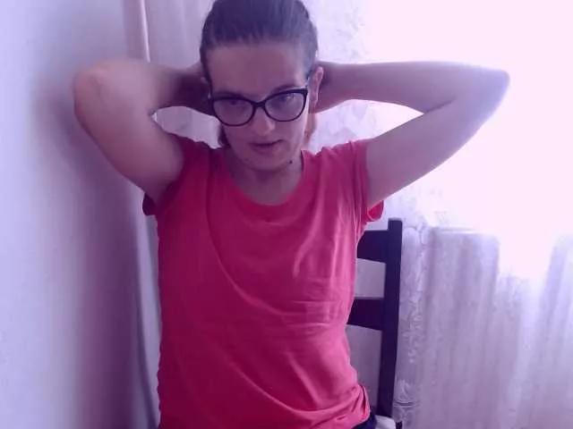 bellaro on BongaCams 