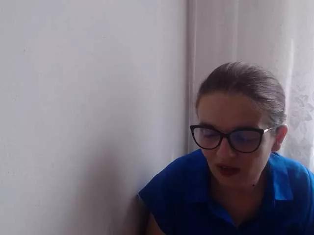 bellaro on BongaCams 