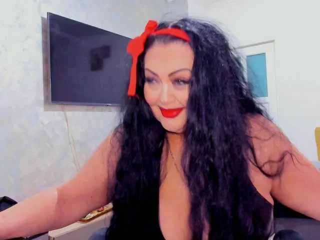 brendaxxx1 — 50tks ass 60tks feet 120tks tits 300 naked 1200 squirt        Party in private