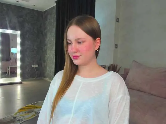 Candy-Cansew — Freechat on BongaCams