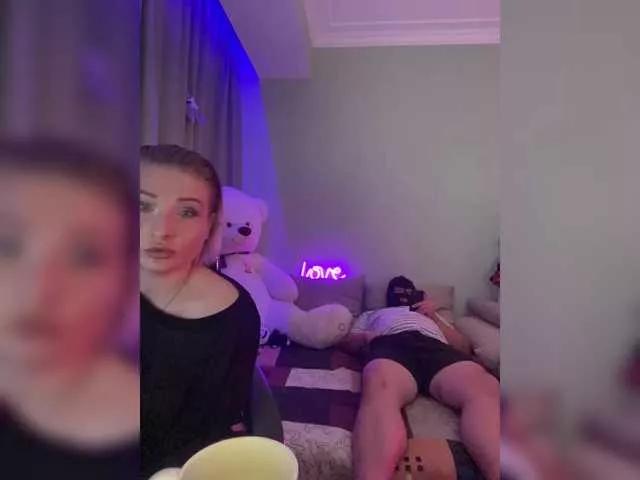 Christine-And-Karl on BongaCams