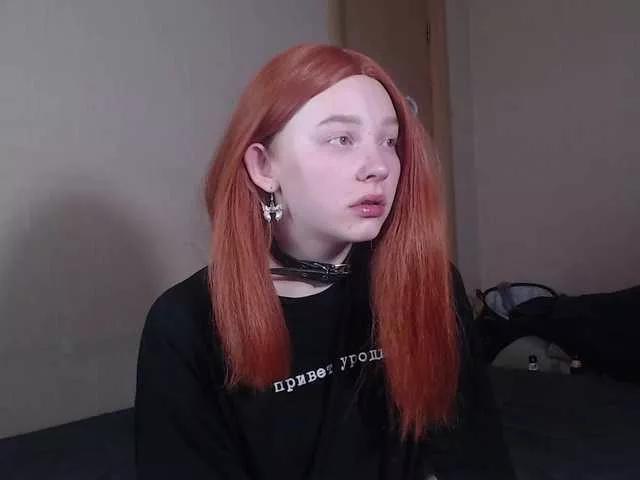 FlexxyLexy from BongaCams