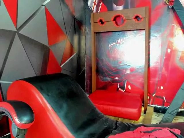 Hana-and-Zeta on BongaCams 