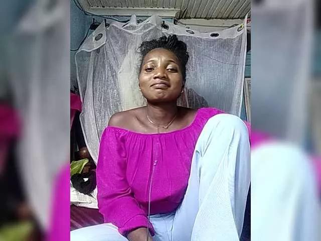 Masturbate to 26 years old Happiness007 from BongaCams Happiness007 from BongaCams