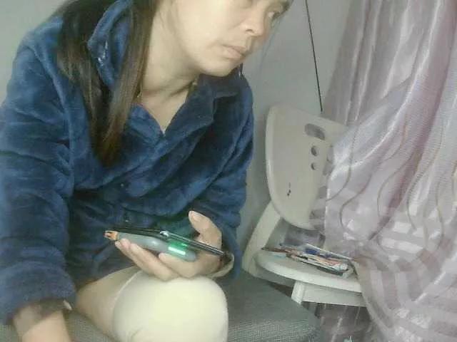 Admire Hujiajiajia1314, she wants to masturbate for you hujiajiajia1314 from BongaCams