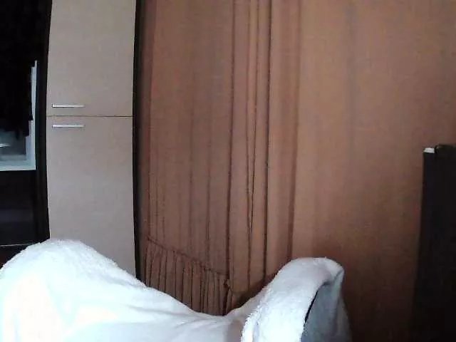 Ianoama from BongaCams