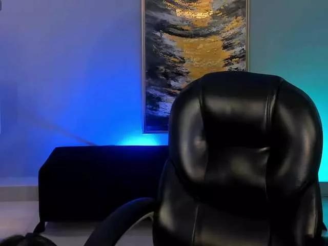 Masturbate to BongaCams's JadeEvans JadeEvans from BongaCams