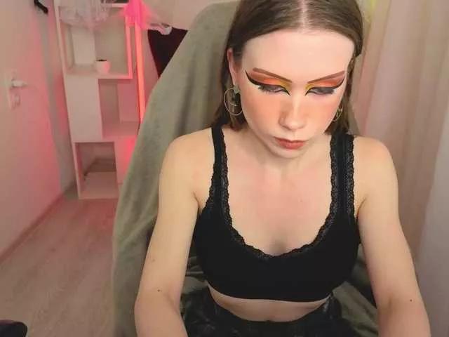 Sweet KarenSmitht wants you to fuck her body now KarenSmitht from BongaCams