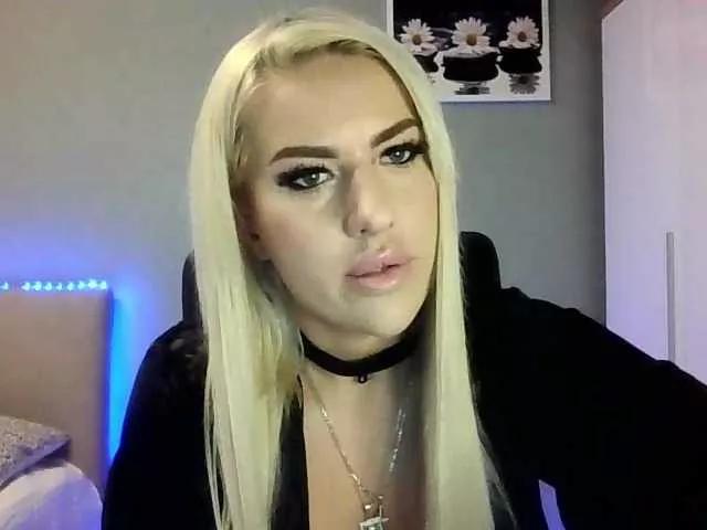 Discover naked slut LeylaDesire LeylaDesire from BongaCams