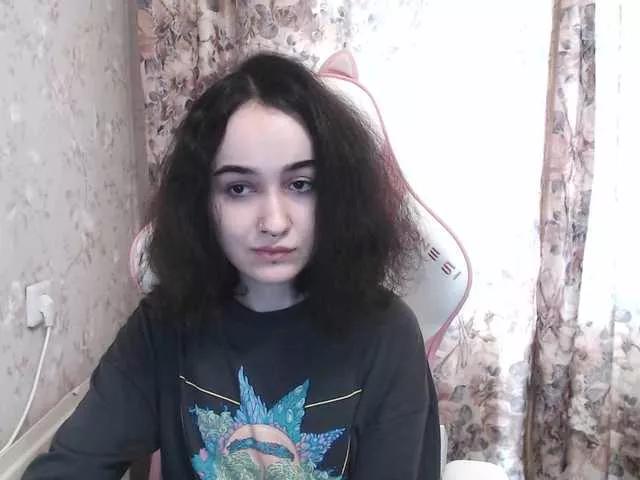 Little-Cutie on BongaCams 