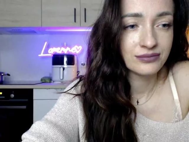 LorennePlay from BongaCams