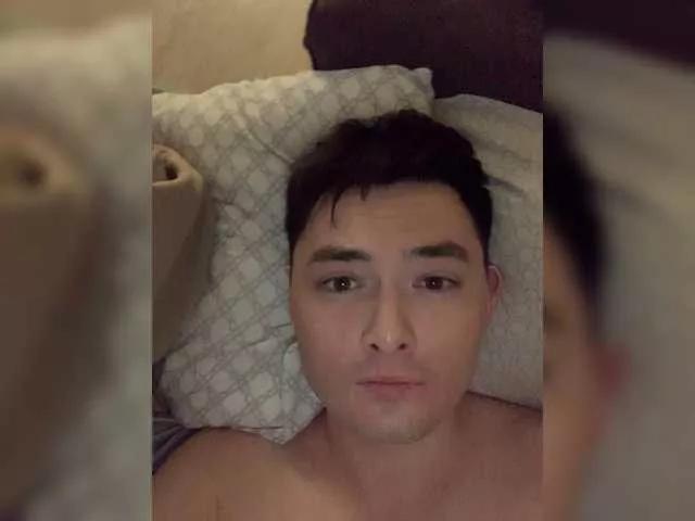 Lorenzo-loo on BongaCams 