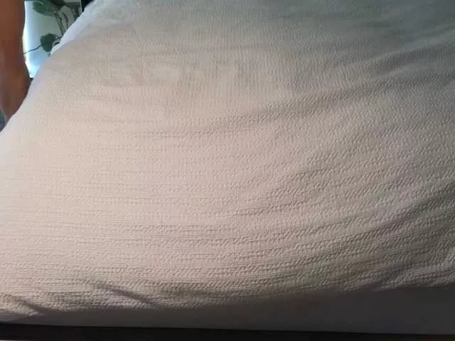 Offline LunaBlondSexy on BongaCams