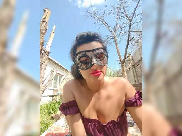 m-m-m-m- on BongaCams