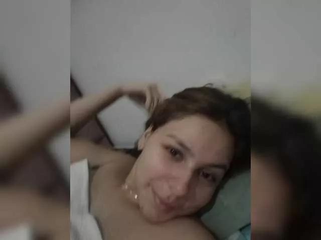 Maca-Stone on BongaCams 
