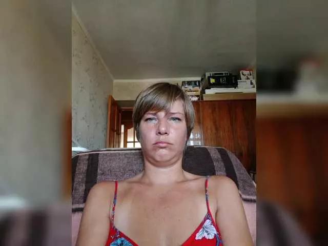 MadamEve on BongaCams 