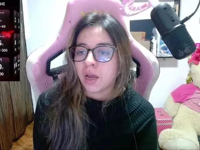 Maggie-Fox on BongaCams 