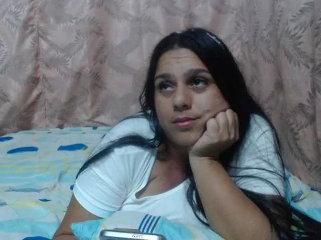 Offline Mariaarredond on BongaCams