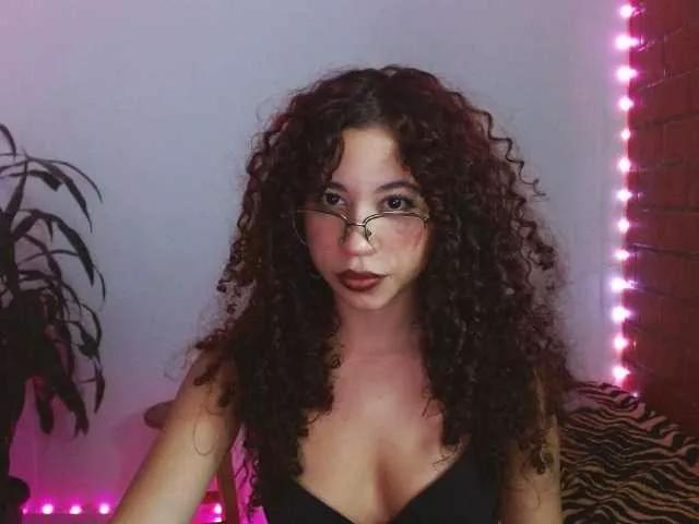 Medussa333 from BongaCams