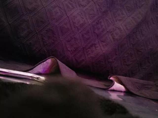 Sweet Midnightrose11 wants you to fuck her body now Midnightrose11 from BongaCams