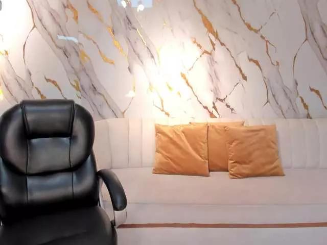 Watch MilaColeman, she wants to masturbate for you MilaColeman from BongaCams