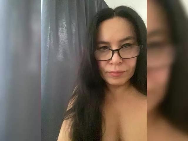 Check out MonicaMiaa, she wants to masturbate for you MonicaMiaa from BongaCams