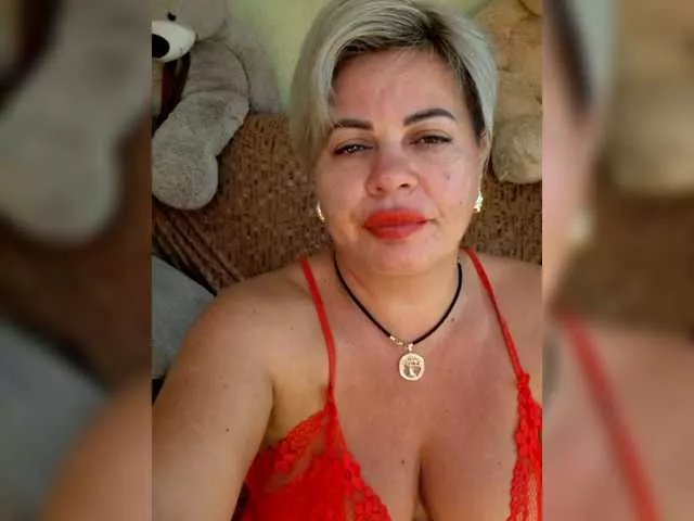 Offline murr-kitty on BongaCams