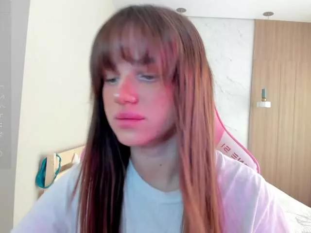 Naomimif from BongaCams
