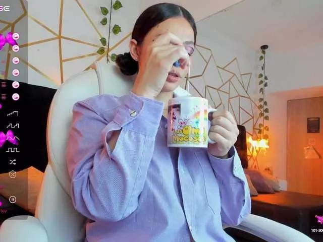 NiikkyLanee on BongaCams 