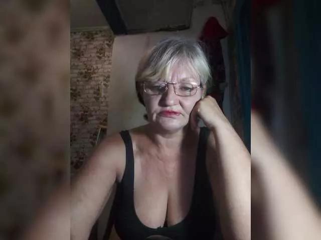 NikaGold45 from BongaCams