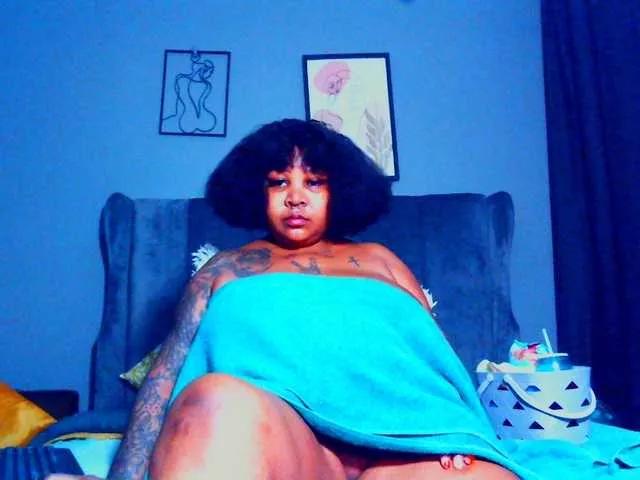 Slutty PearBlu38 wants you to fuck her body now PearBlu38 from BongaCams