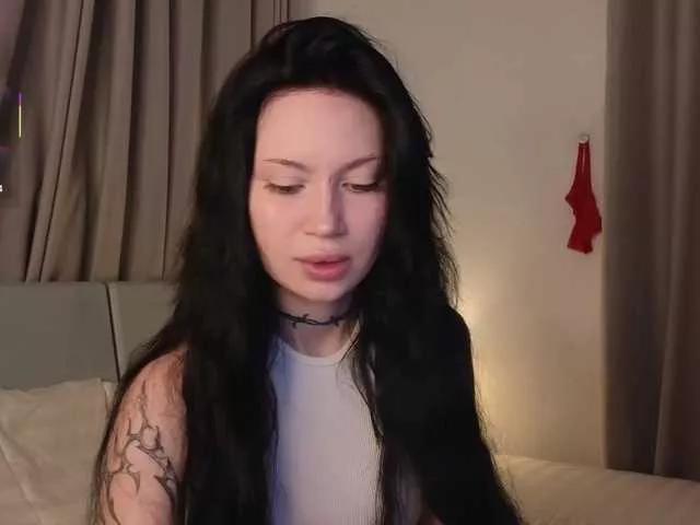 PLUXURY- from BongaCams