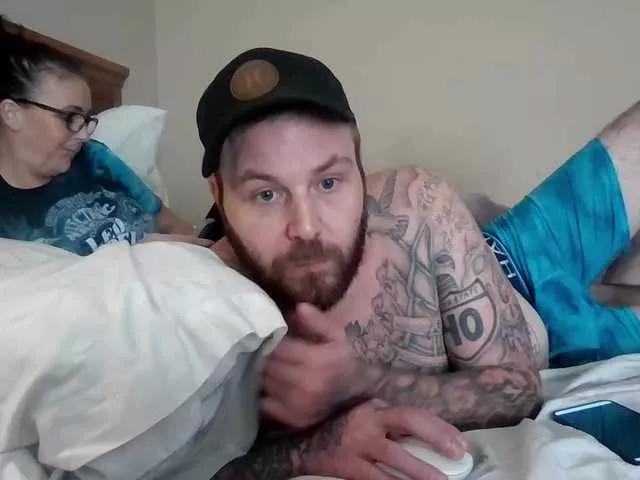 Raynliz85 from BongaCams