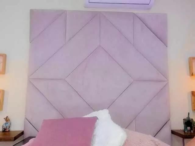 Hot Roxana-mill wants you to fuck her body now roxana-mill from BongaCams