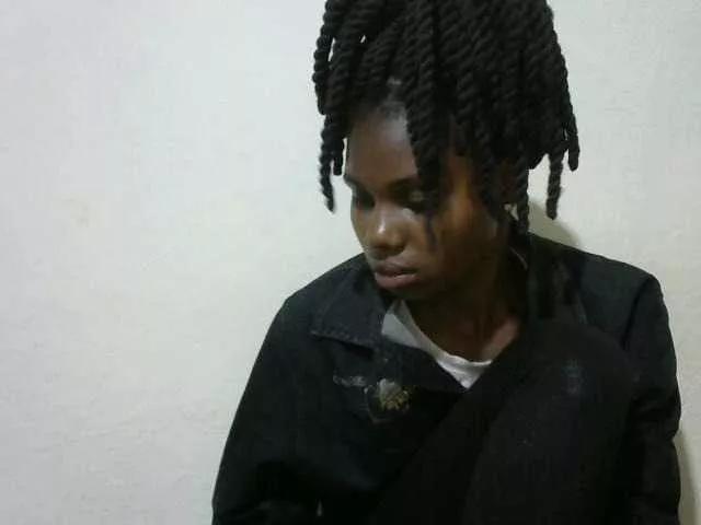Sashavee1 on BongaCams 
