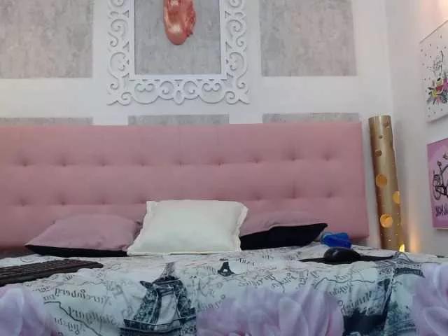 ScarlettVilli on BongaCams 