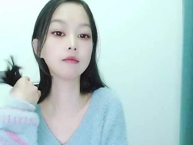 Selinababy99 from BongaCams