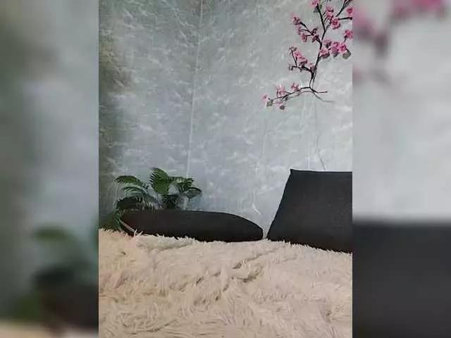 SexyKitty75-1 from BongaCams