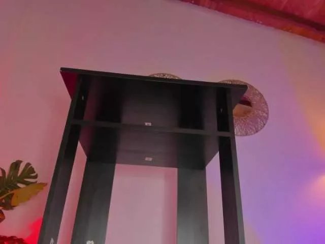 shy-booty from BongaCams