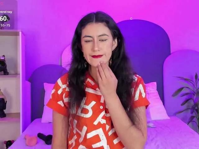 SophieGomez2 from BongaCams